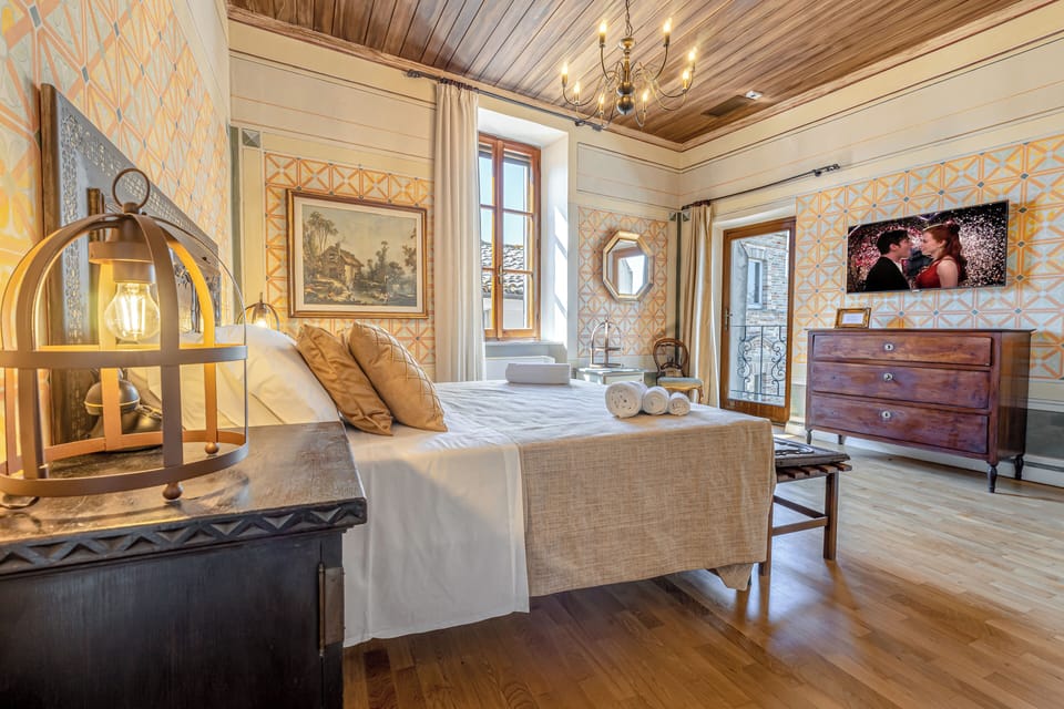 Superior Double Room | In-room safe, desk, free WiFi