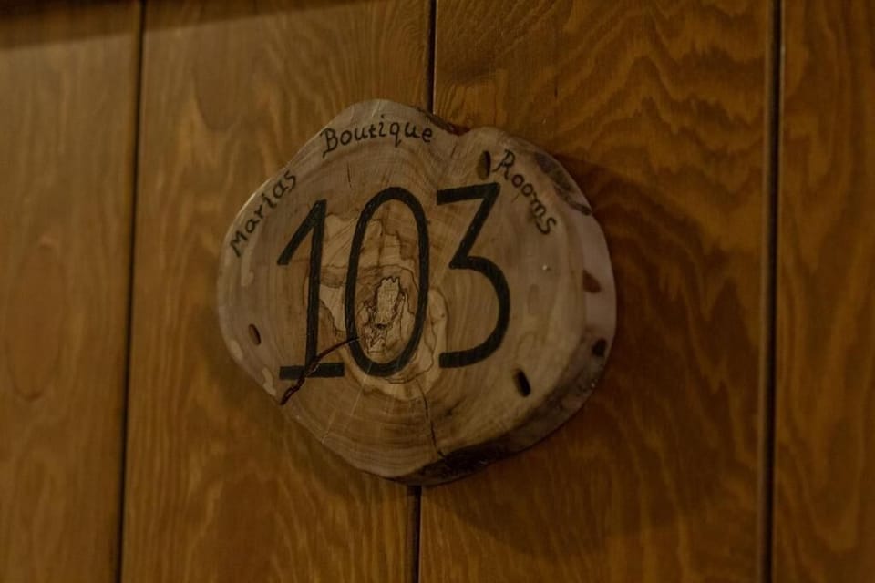 Double Room, Non Smoking, Balcony | Interior detail