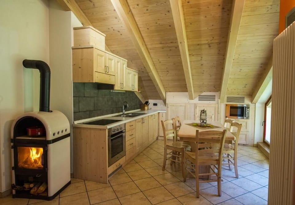 Family Apartment, Balcony, Mountain View | Private kitchen | Electric kettle