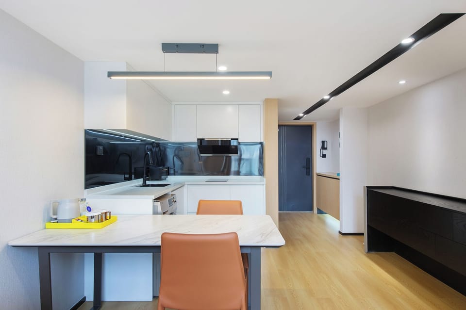 Superior Suite, 1 King Bed | Down comforters, minibar (some free items), soundproofing, WiFi (free)