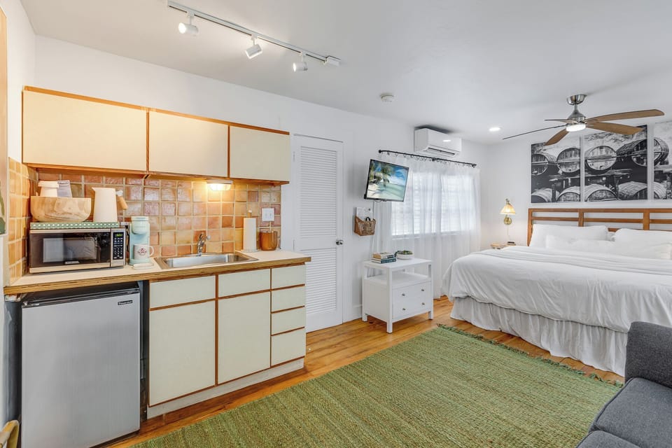 Kitchenette