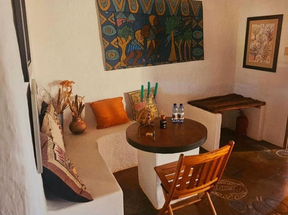 Standard Twin Room, Patio | Interior
