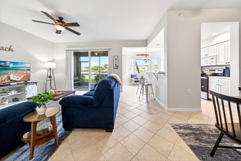 Living Room/Dining Room/Kitchen