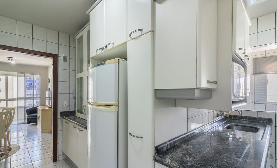Basic Apartment | Interior