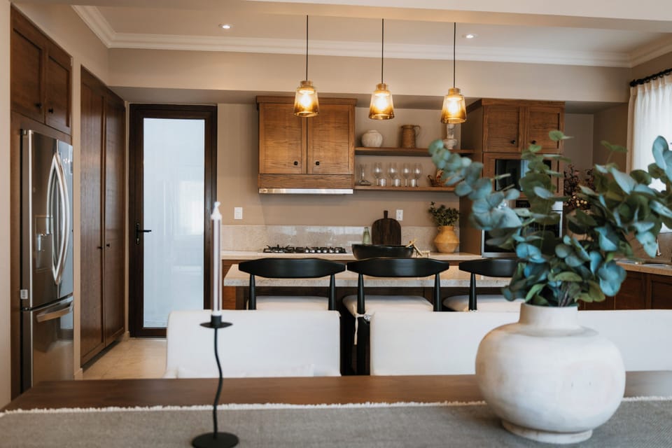 Luxury Villa, 3 Bedrooms, Courtyard View | Dining
