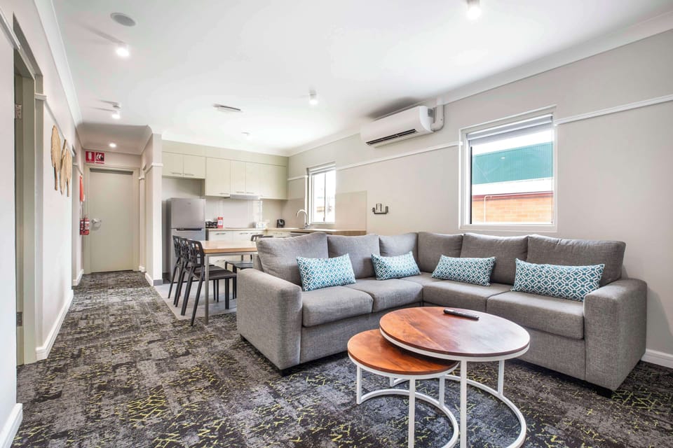 Four Bedroom Apartment | Living room