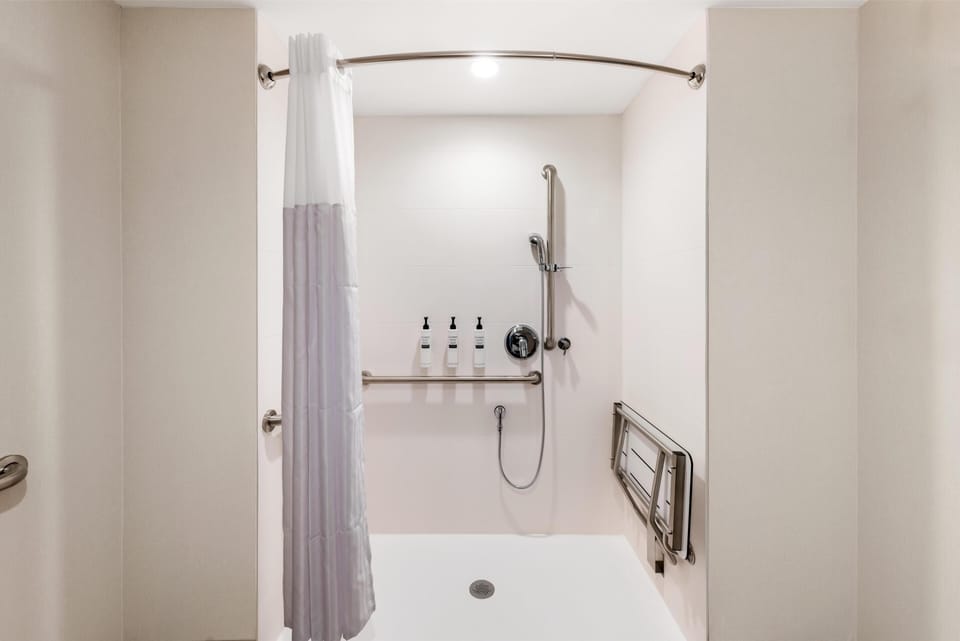 Room, 2 Queen Beds, Accessible (Roll-In Shower) | Bathroom shower