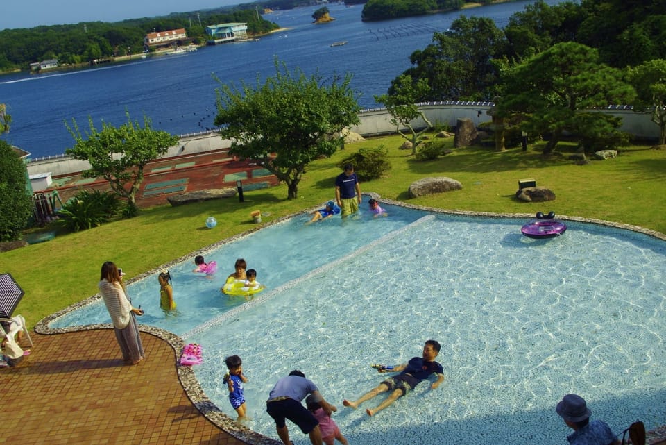 Children's play area - outdoor