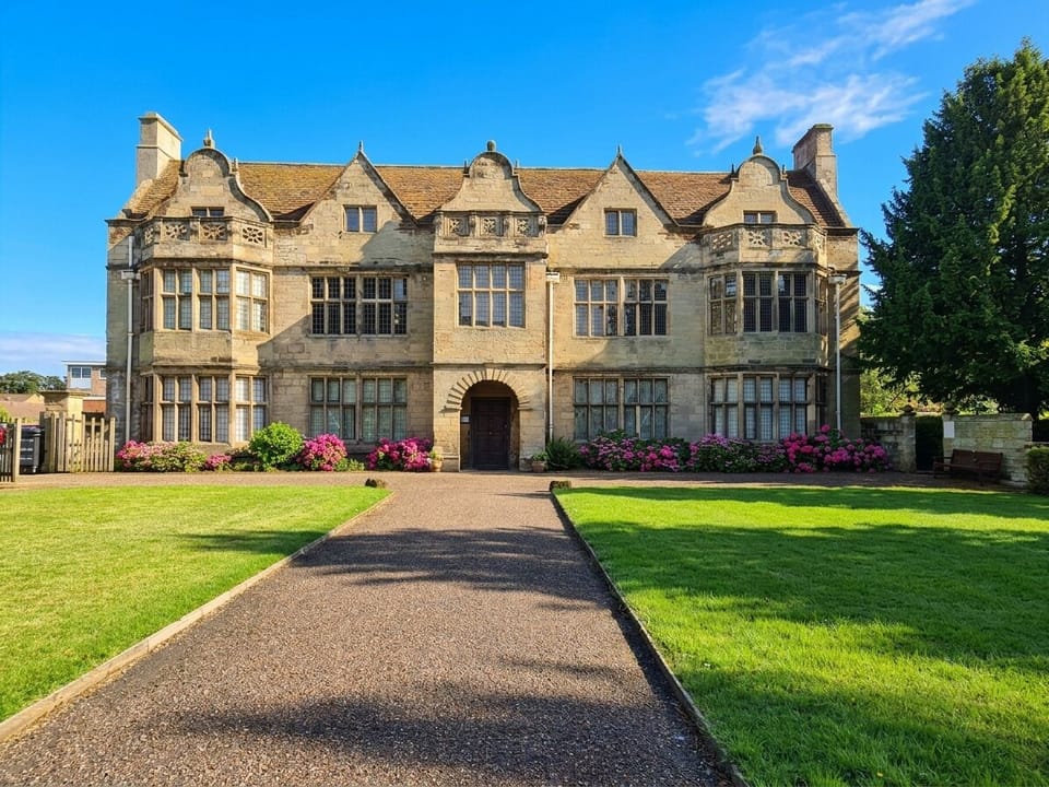 Gemini Generated Image j3ounmj3ounmj3ou