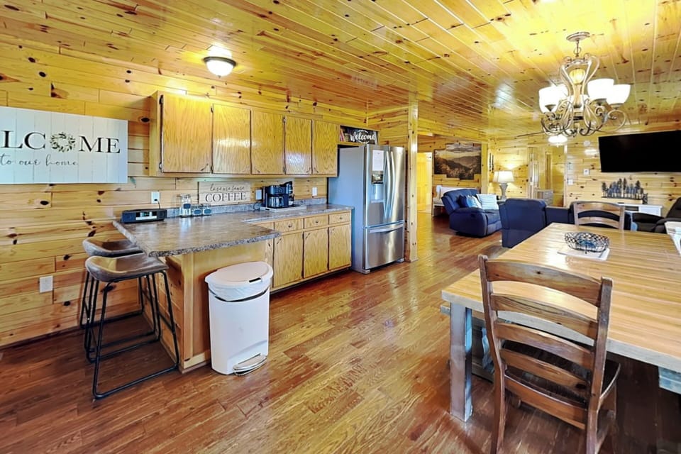 Studio (4 Bedrooms) | Property amenity