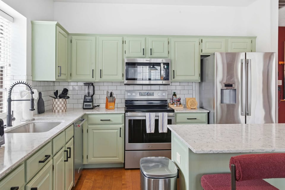 Whether you’re whipping up a gourmet feast or just brewing the perfect coffee, our fully equipped kitchen makes every meal a vacation-worthy experience. 