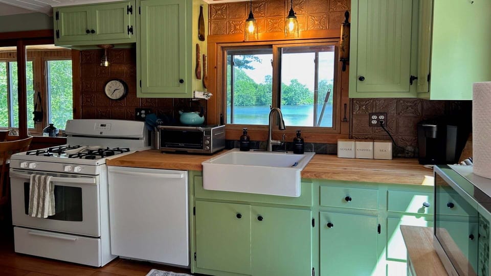 Kitchen at Lakside