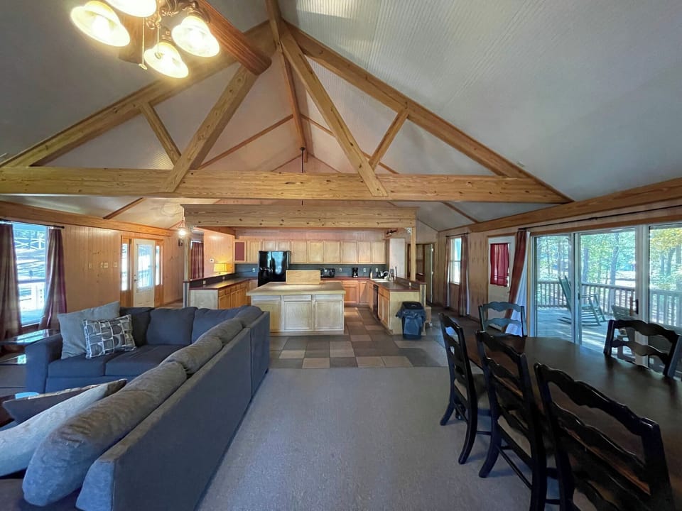 Living Area/Kitchen
