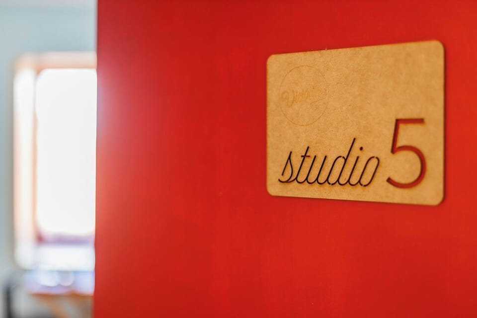 Studio 5
