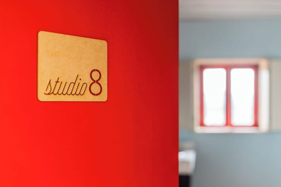Studio 8
