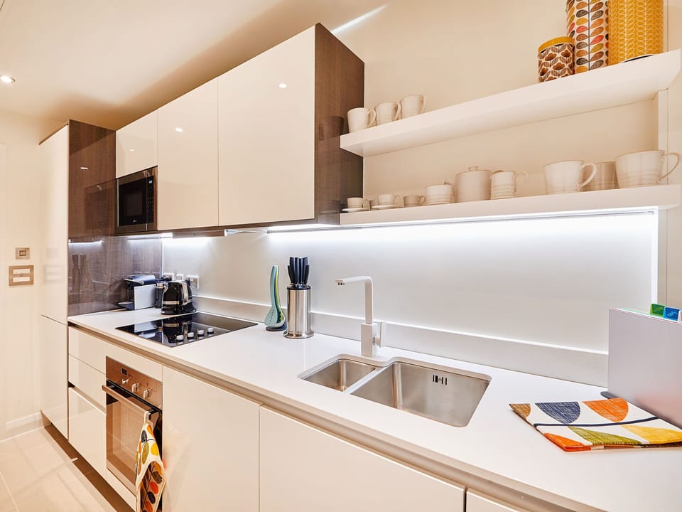 Presidential Suite | In-room safe, desk, laptop workspace, blackout drapes