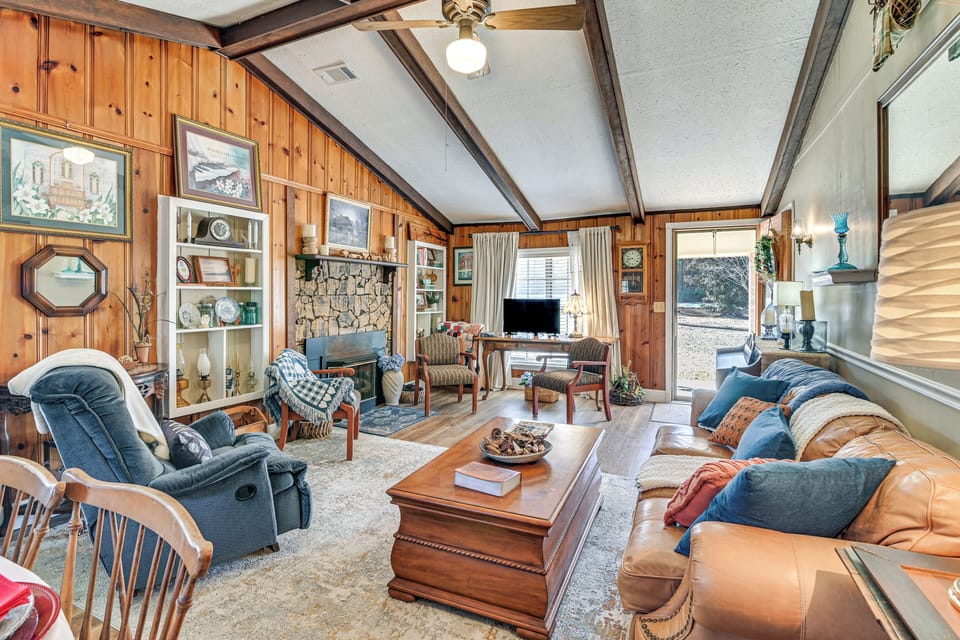 Noxapater Vacation Rental | 3BR | 2BA | 1,500 Sq Ft | 1 Step for Access