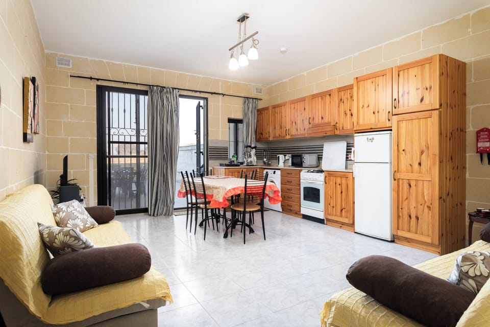 Apartment, City View | Interior