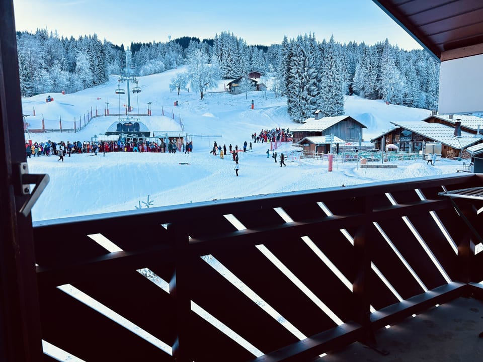 Snow and ski sports