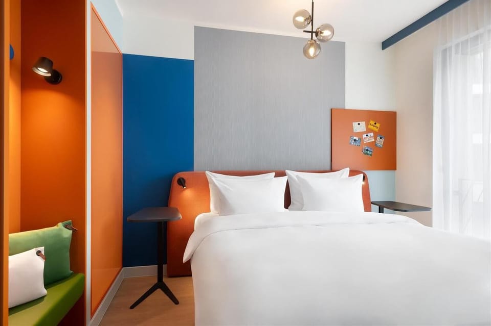 Hypo-allergenic bedding, free minibar, in-room safe, iron/ironing board