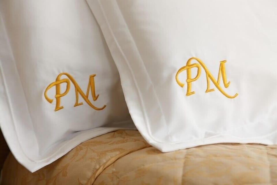 Standard Twin Room, Sea View | Iron/ironing board, free WiFi, bed sheets