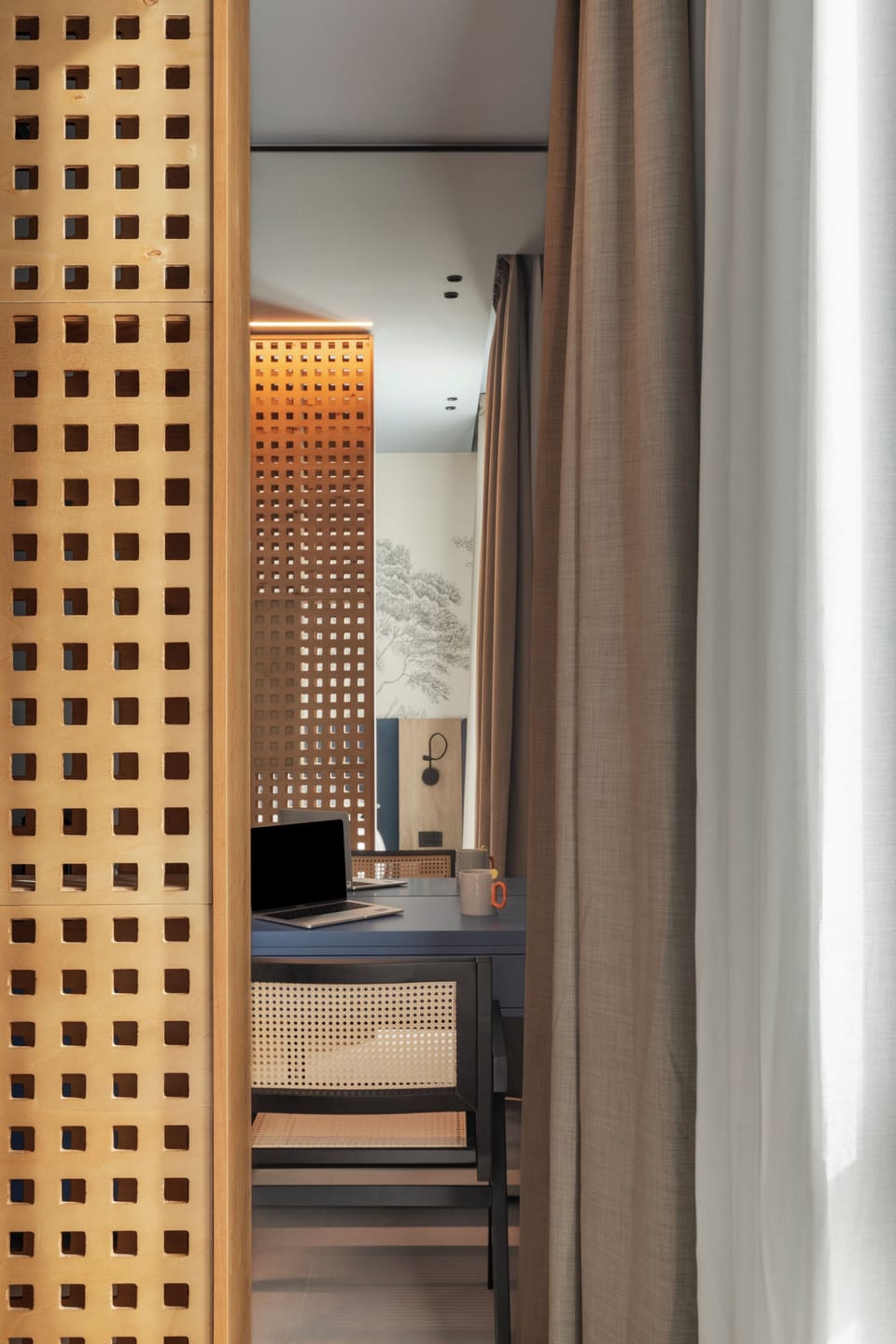 Deluxe Double Room, Balcony | Minibar, desk, soundproofing, WiFi (free)