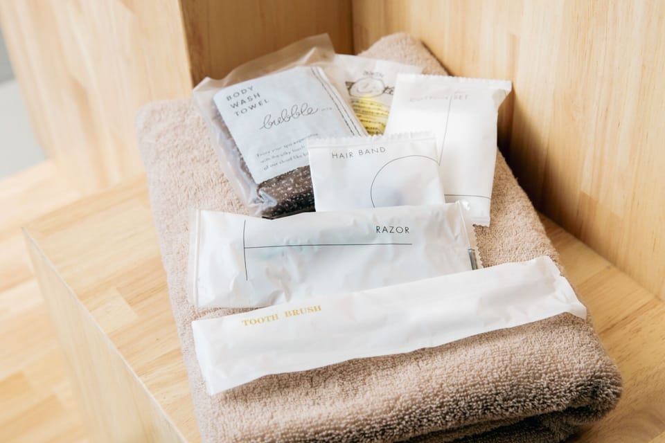 Bathroom amenities