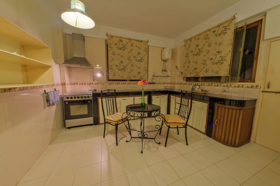 Apartment, Balcony | Private kitchen