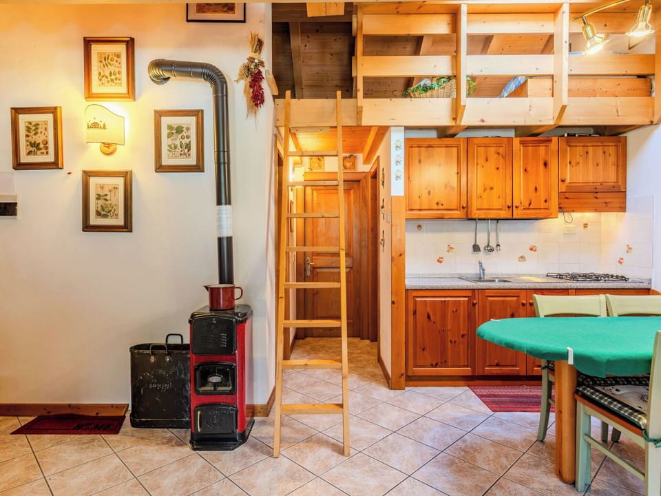 Furniture, Flooring, Interior Design, Floor, Wood, Ceiling, Room, Apartment, Wood Stain, Cabinetry