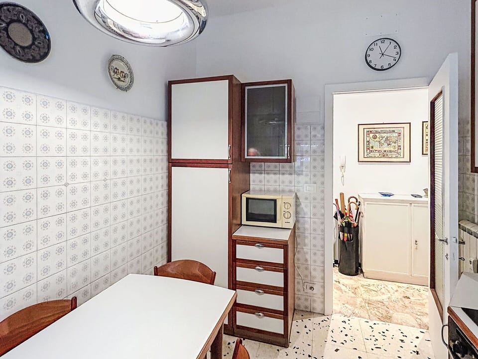 Shrub, Garden, Cottage, Shade, Landscaping, Yard, Backyard, Villa, Farmhouse, Houseplant