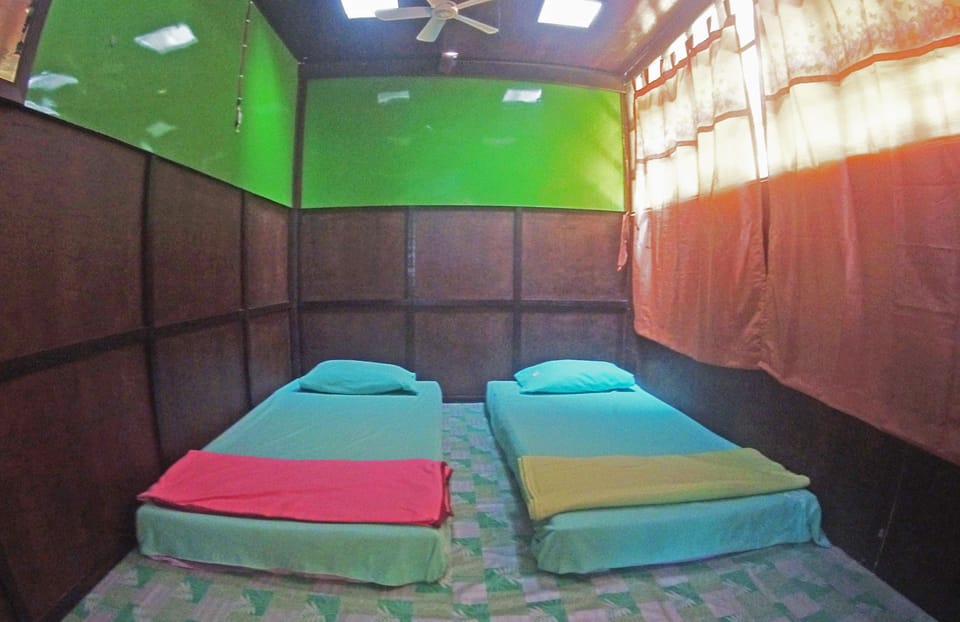 Shared Dormitory, Mixed Dorm