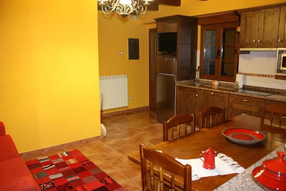 Apartment, Balcony, Garden View | Interior
