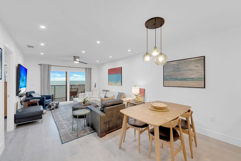 Sitting right on the beach, Leonardo Arms 230 is a 2 Bedroom/2 Bath vacation condo