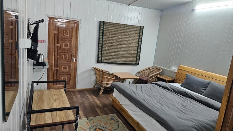 Comfort Double Room | Free WiFi