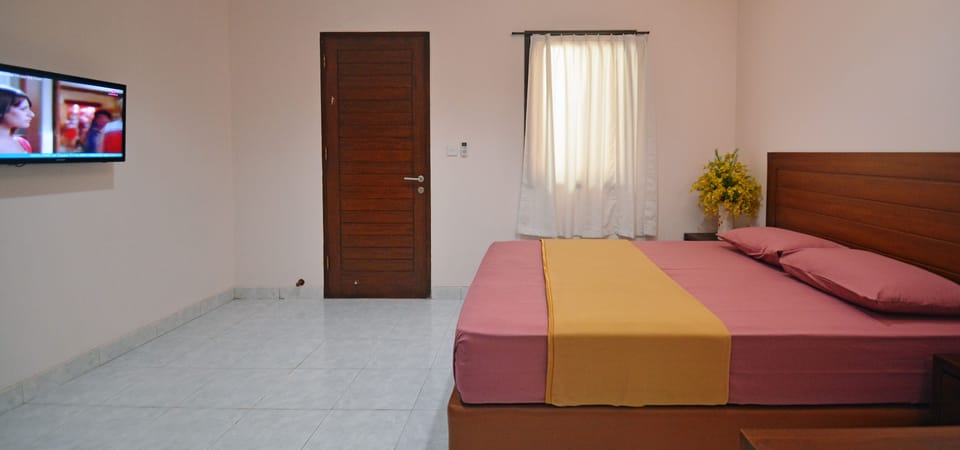 Standard Room | Desk, free WiFi, bed sheets