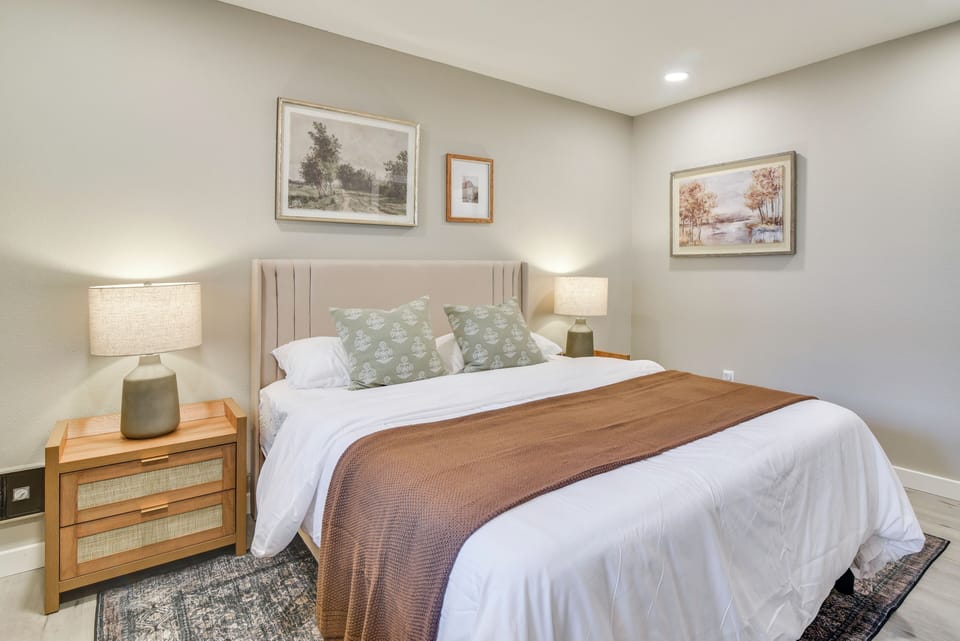 House (3 Bedrooms) | Interior