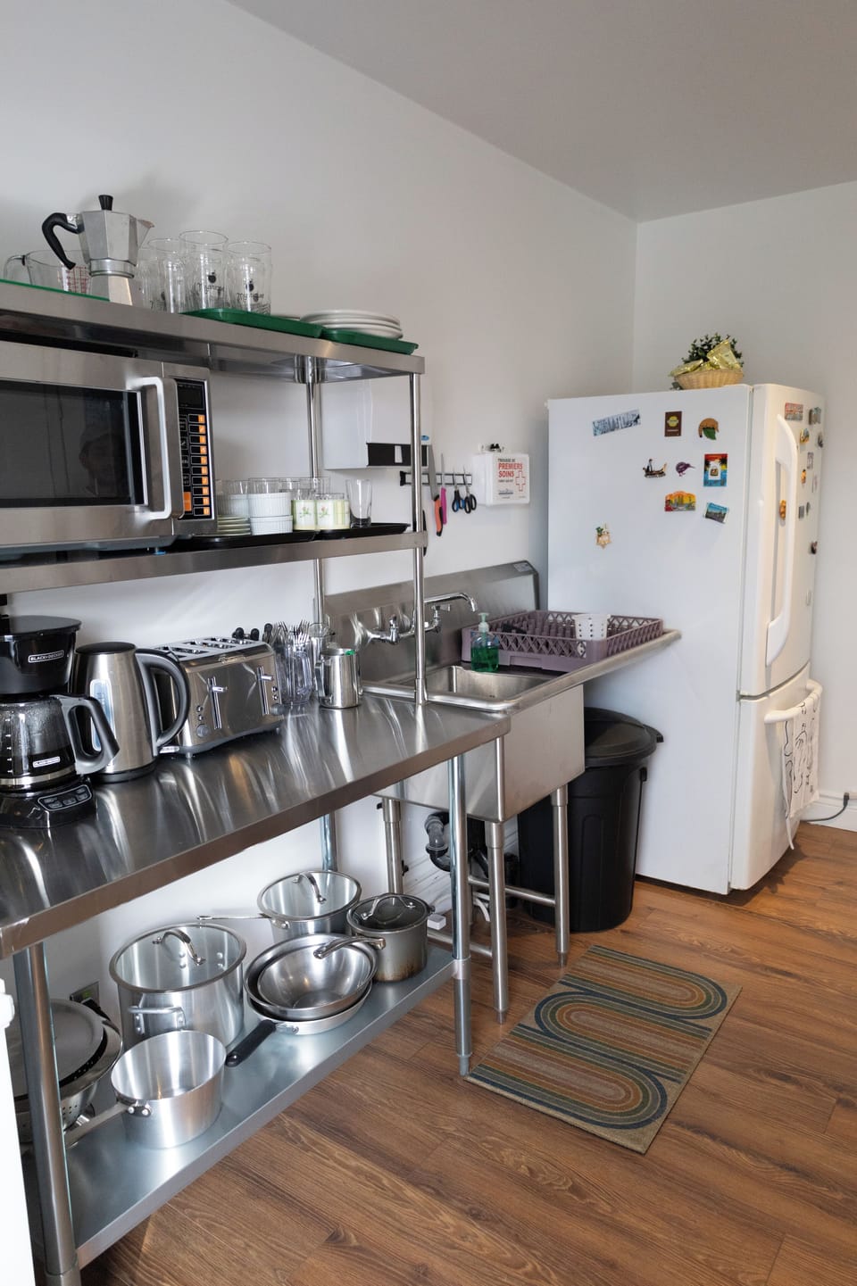 Shared fridge, shared microwave