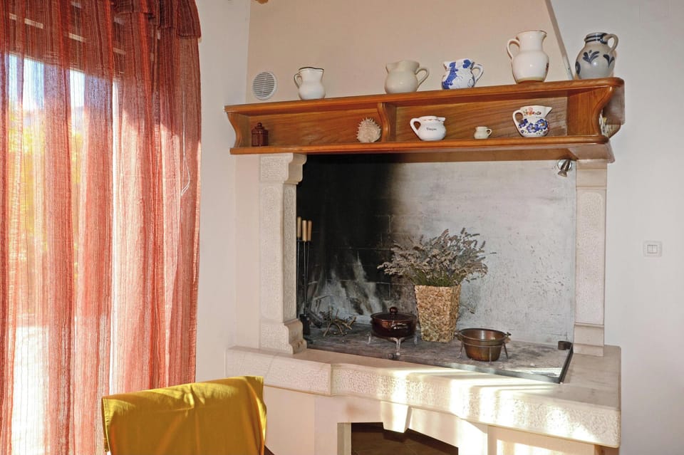 Apartment, 1 Bedroom, Patio, Garden View | Interior
