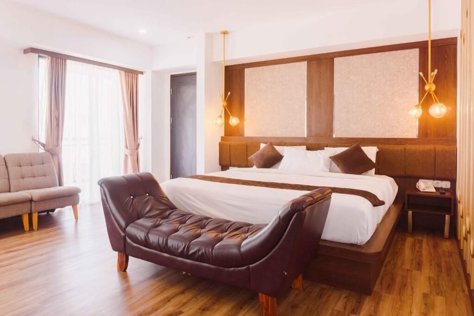 Family Double Room, Balcony, Mountain View | Desk, blackout drapes, iron/ironing board, free WiFi