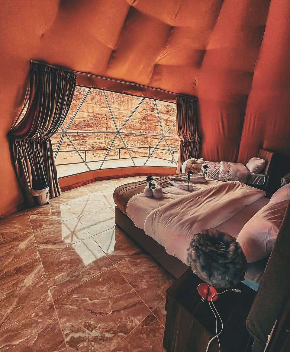 Deluxe Double or Twin Room, Mountain View | Soundproofing, free WiFi