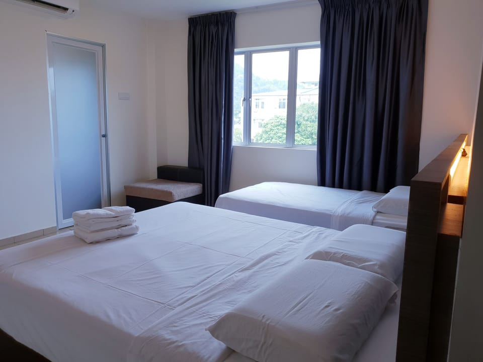 Superior Triple Room, 1 Bedroom, Non Smoking, City View | View from room