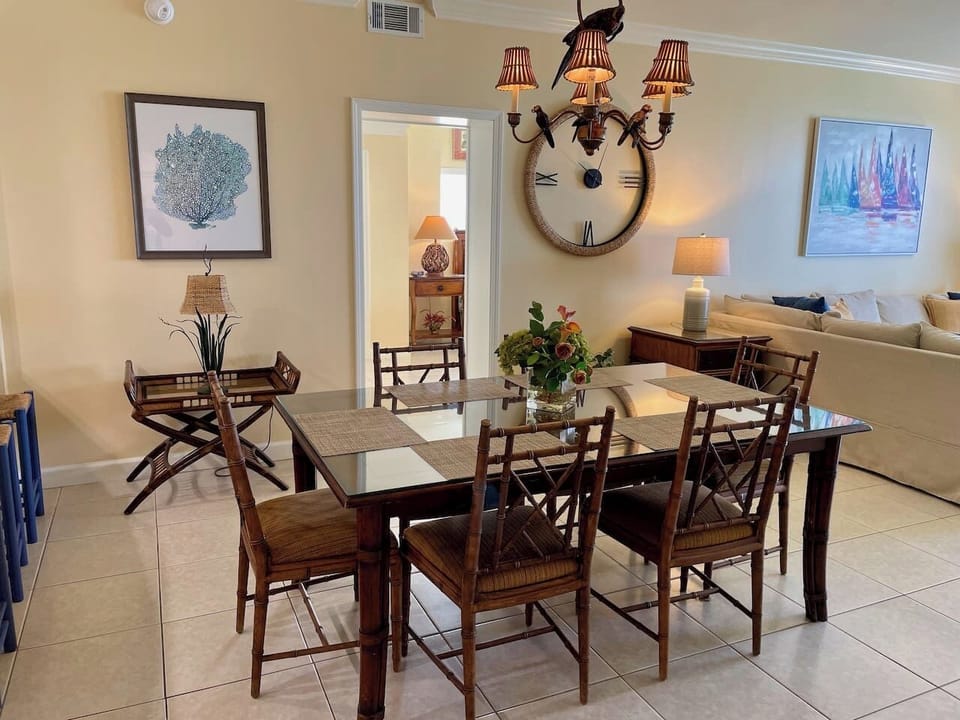A bright spot to slow down together, just steps from the Gulf breeze outside.