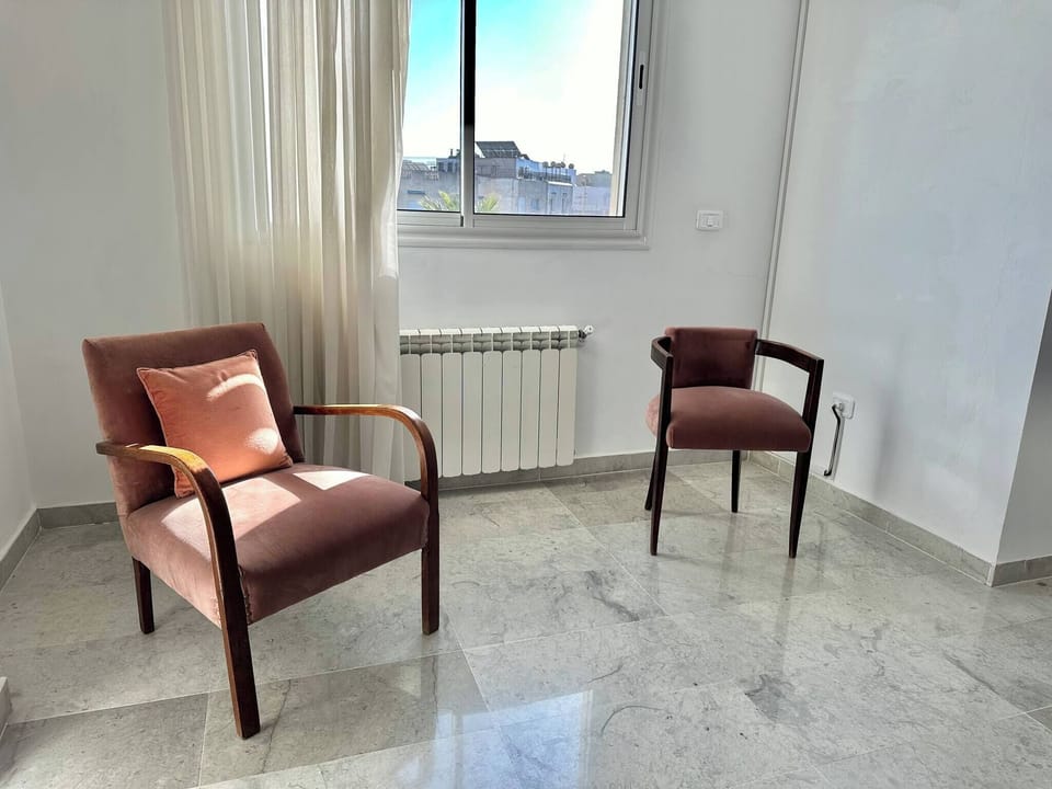 Apartment, 3 Bedrooms, Smoking, Balcony | Interior