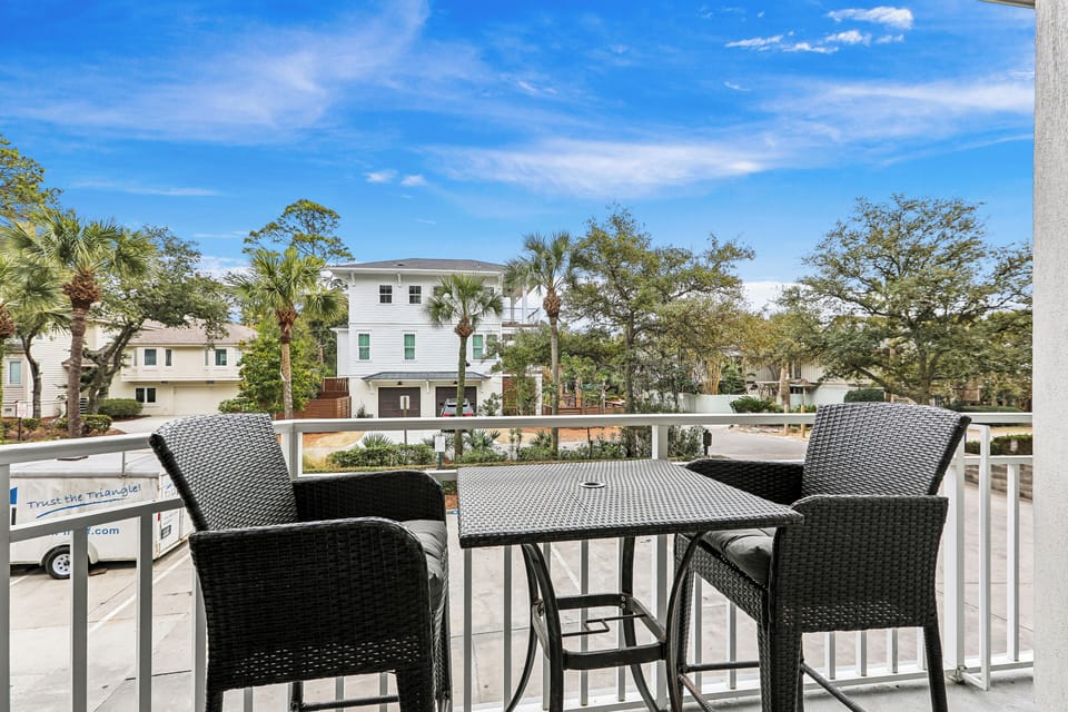 Main Balcony at 2111 SeaCrest