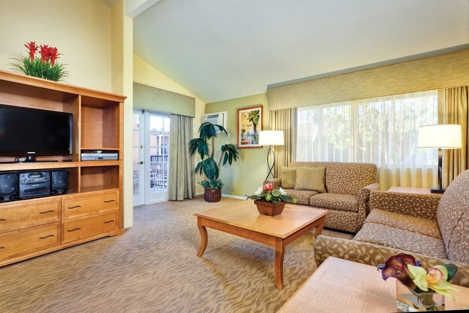 c5952c71-ca63-42d3-b2c8-904bcd5e34b7_ClubWyndhamDolphin'sCove_5.jpg