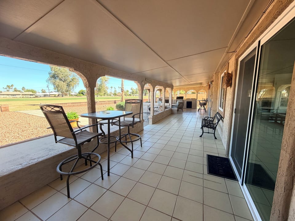 Outdoor dining