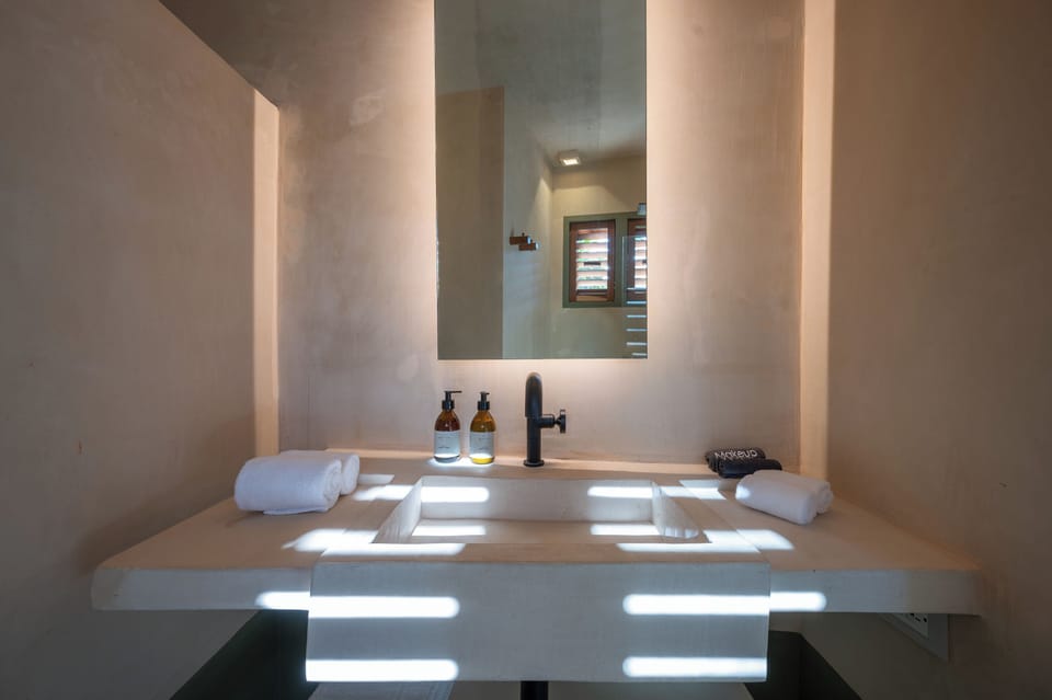 Panoramic Double Room | Bathroom | Shower, eco-friendly toiletries, towels, soap