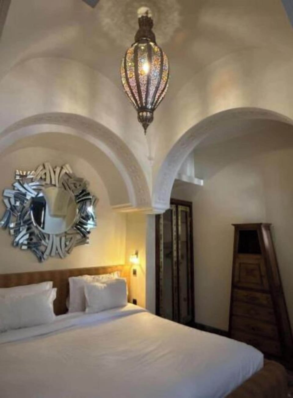 In-room safe, soundproofing, free WiFi