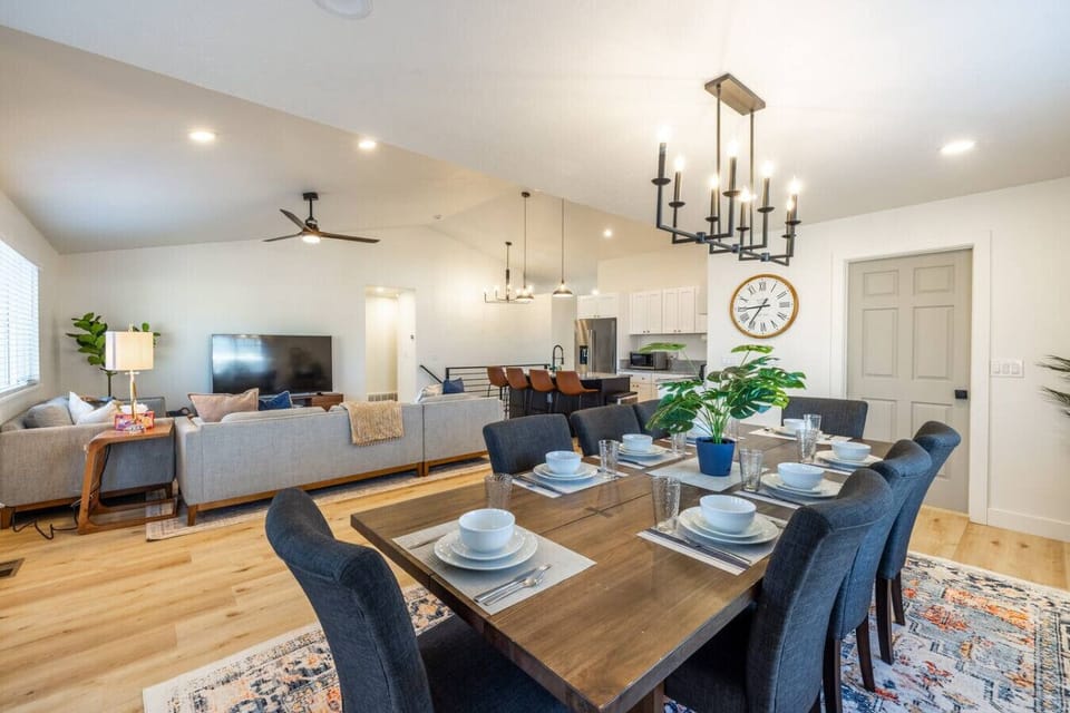 Bright and airy gathering space for meals and games