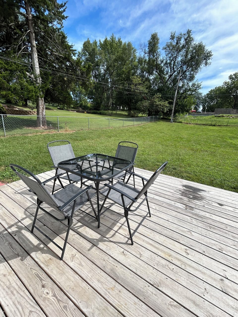 Outdoor dining